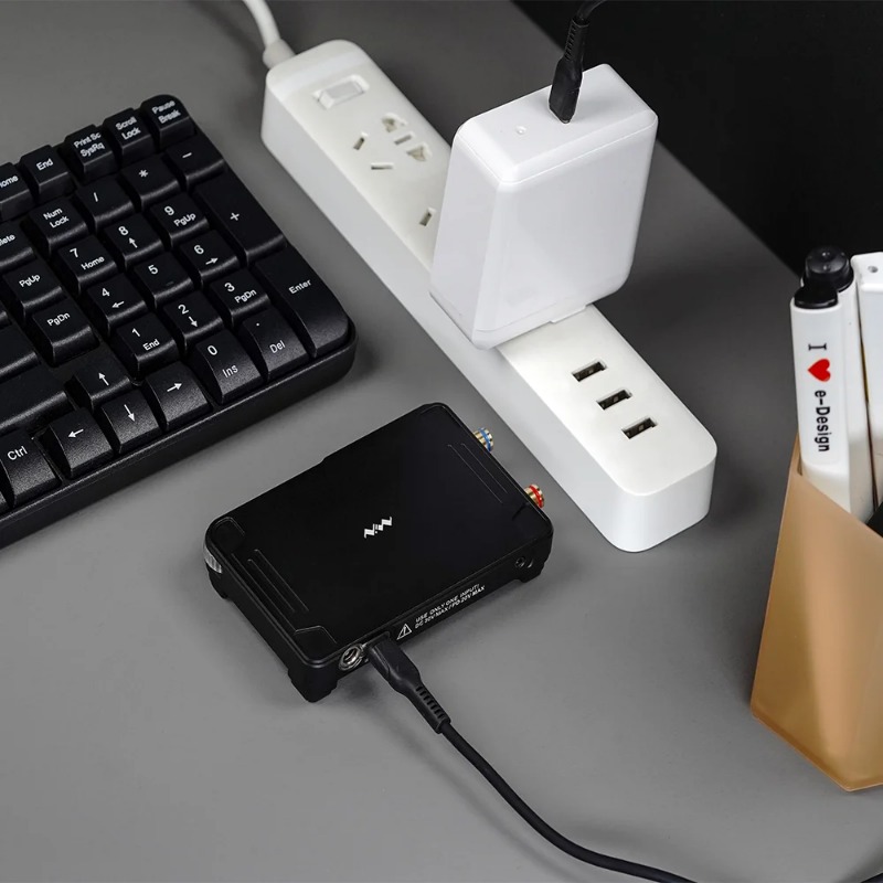 30V 10A CV CC Programmeerbare  - Programmable Linear Dc Power Supply 30V 10A recensie en prijs